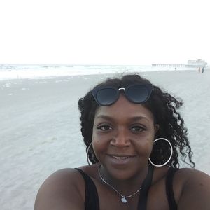 Meet your Posher, Sherika